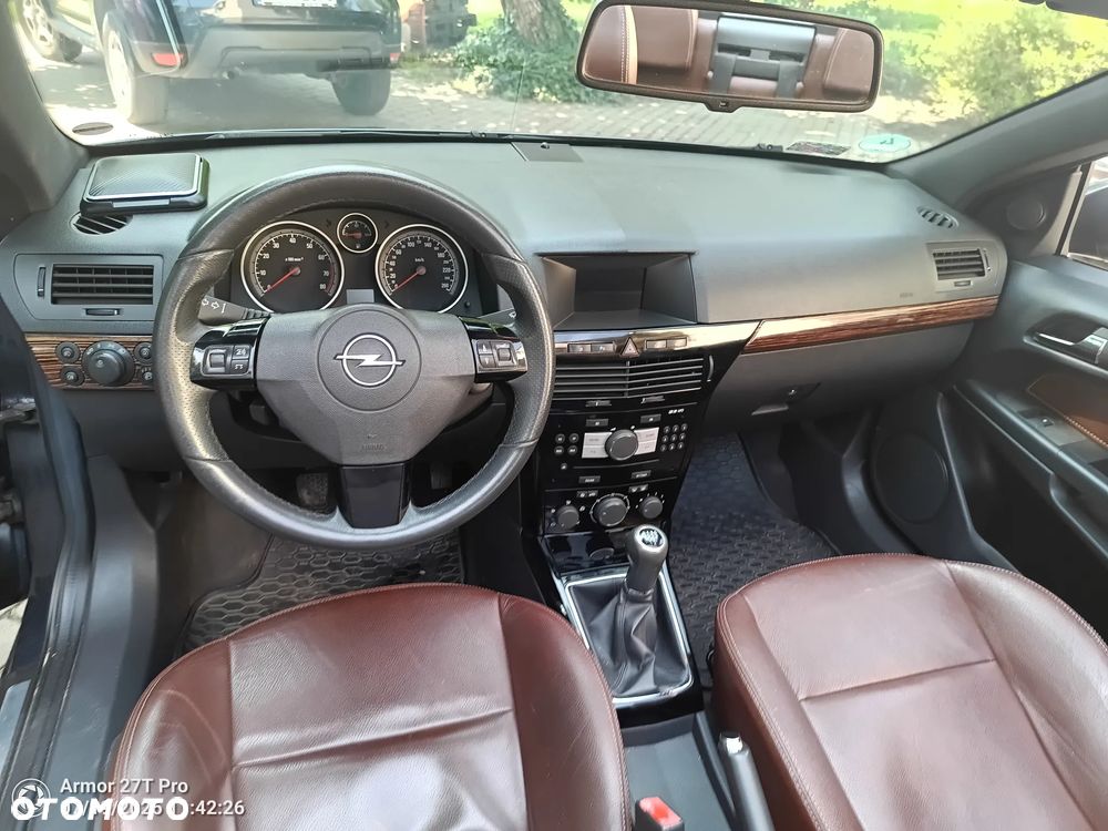 Opel Astra 1.8 Cosmo - 11