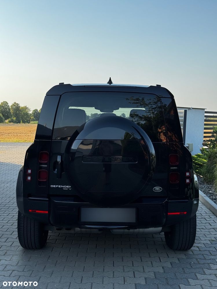 Land Rover Defender 110 2.0 D240 - 5