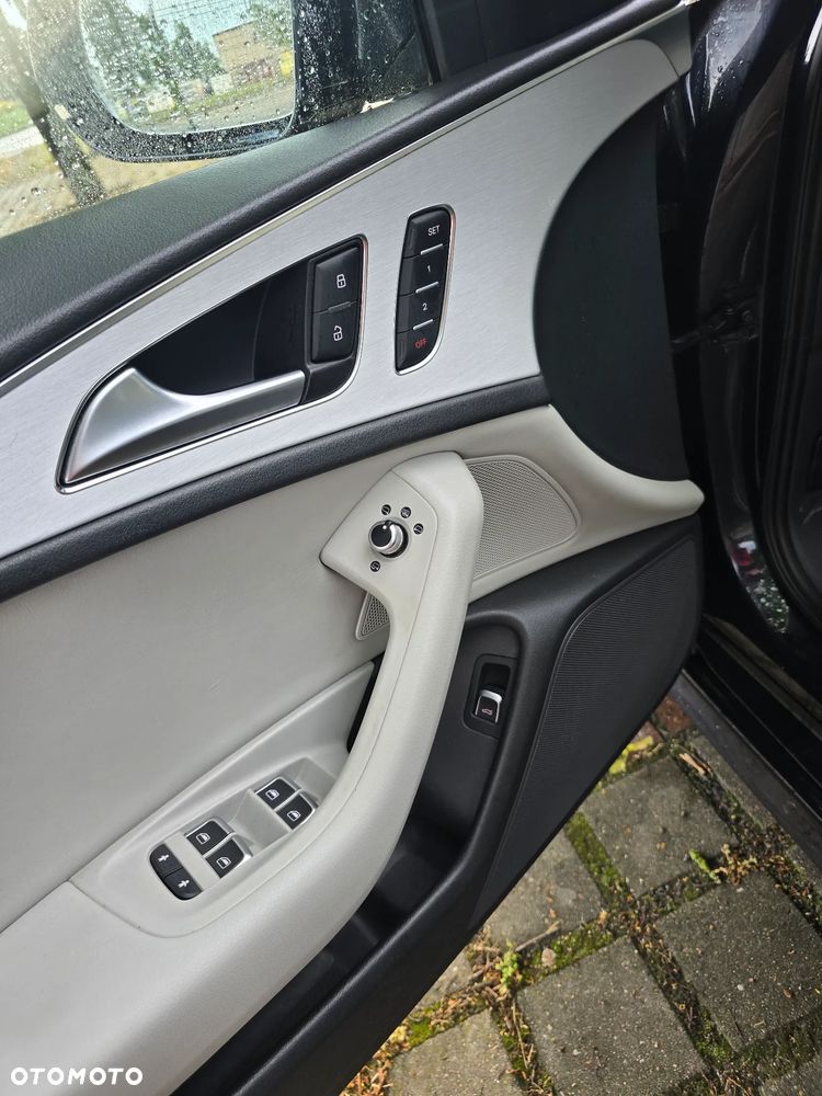 Audi A6 Avant - 16