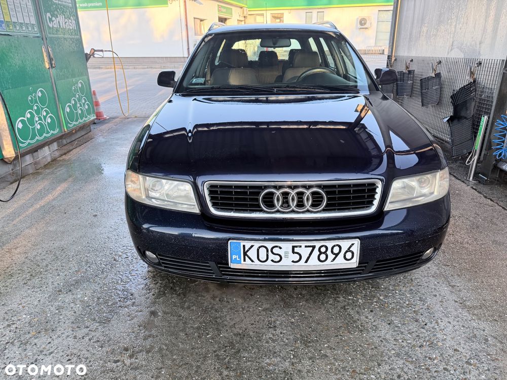 Audi A4 Avant - 1
