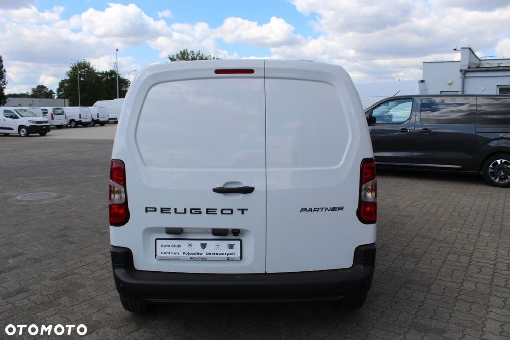 Peugeot Partner - 8