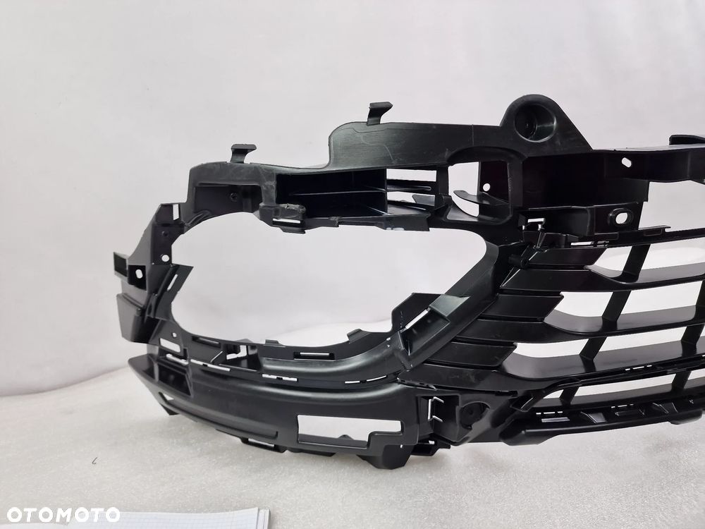 RENAULT ESPACE V 5 14- DOKŁADKA / SPOJLER / KRATKA ŚRODKOWA ZDERZAKA PRZEDNIEGO PRZÓD , NR 622548143R , NR AUKCJI KR406 - 3