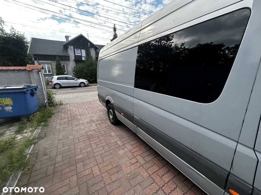 Mercedes-Benz Sprinter - 4