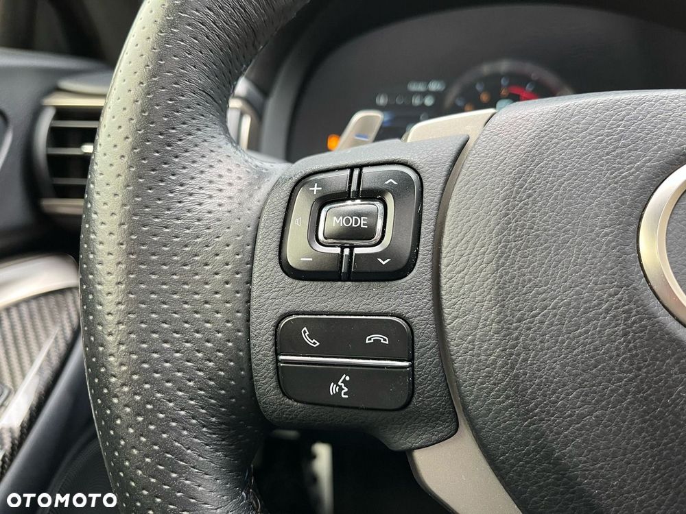 Lexus RC F Prestige - 25