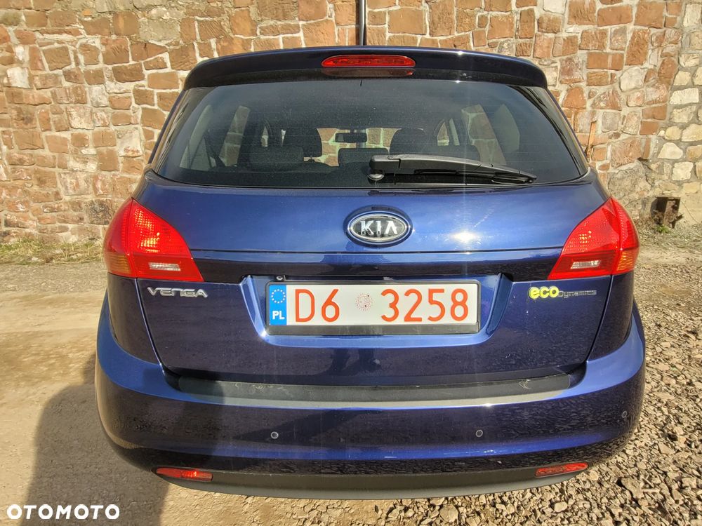 Kia Venga 1.6 CVVT Spirit - 9