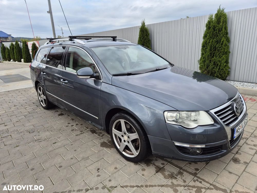 Volkswagen Passat - 1