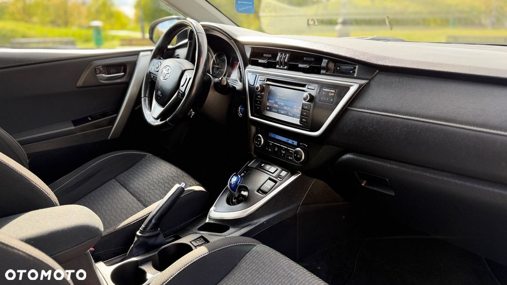 Toyota Auris - 32