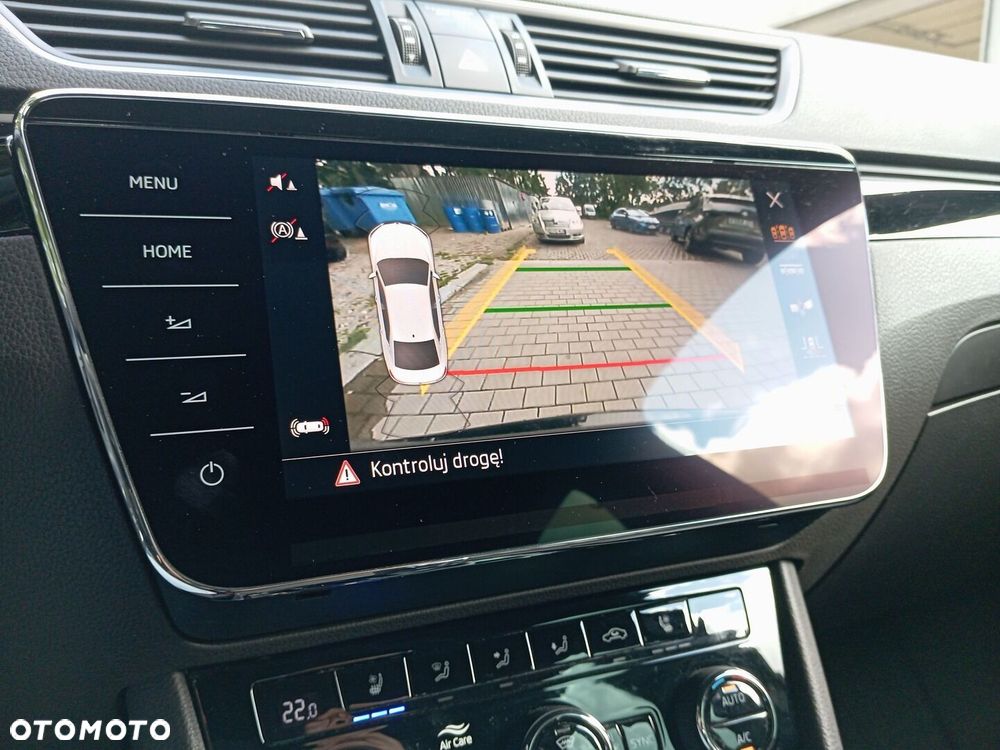 Skoda Superb 2.0 TSI 4x4 L&K DSG - 19