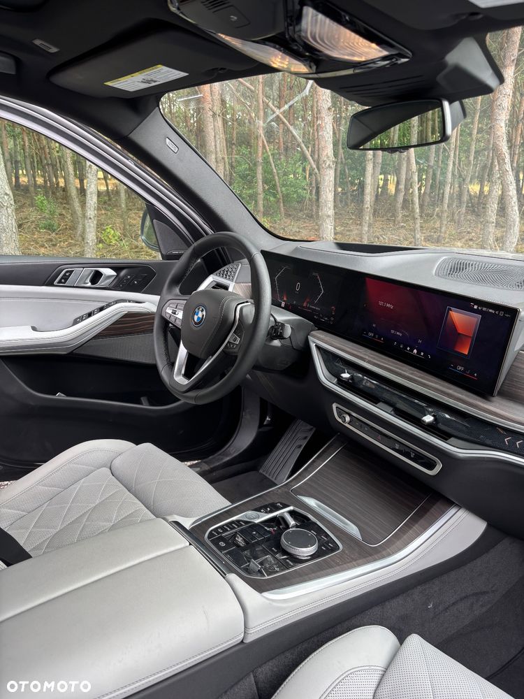 BMW X5 xDrive50e - 18