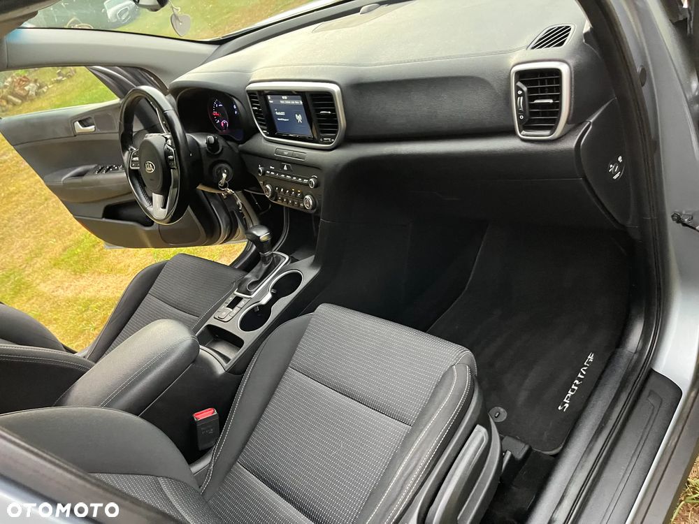 Kia Sportage 1.6 CRDI AWD Eco-Dynamics+ (48V M-H) DCT GT LINE - 13