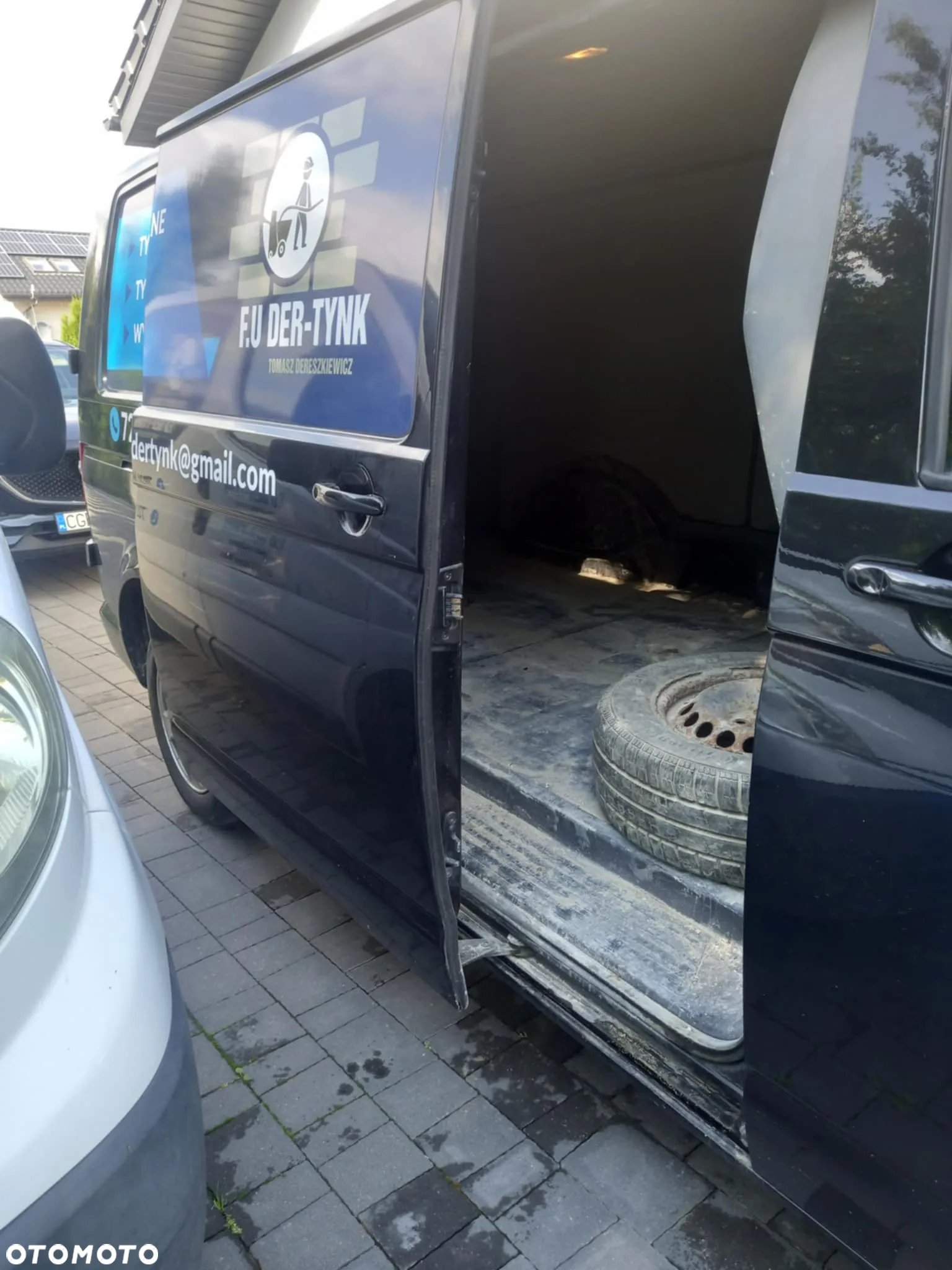 Volkswagen T5 - 14