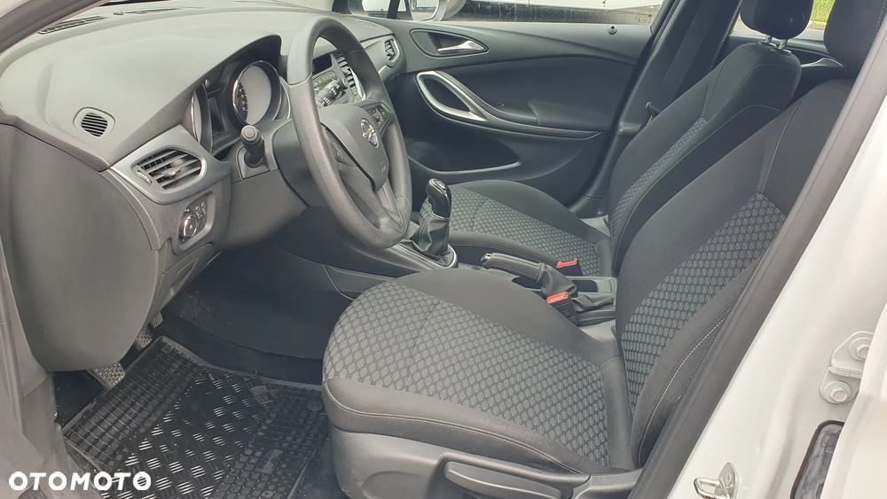 Opel Astra - 13