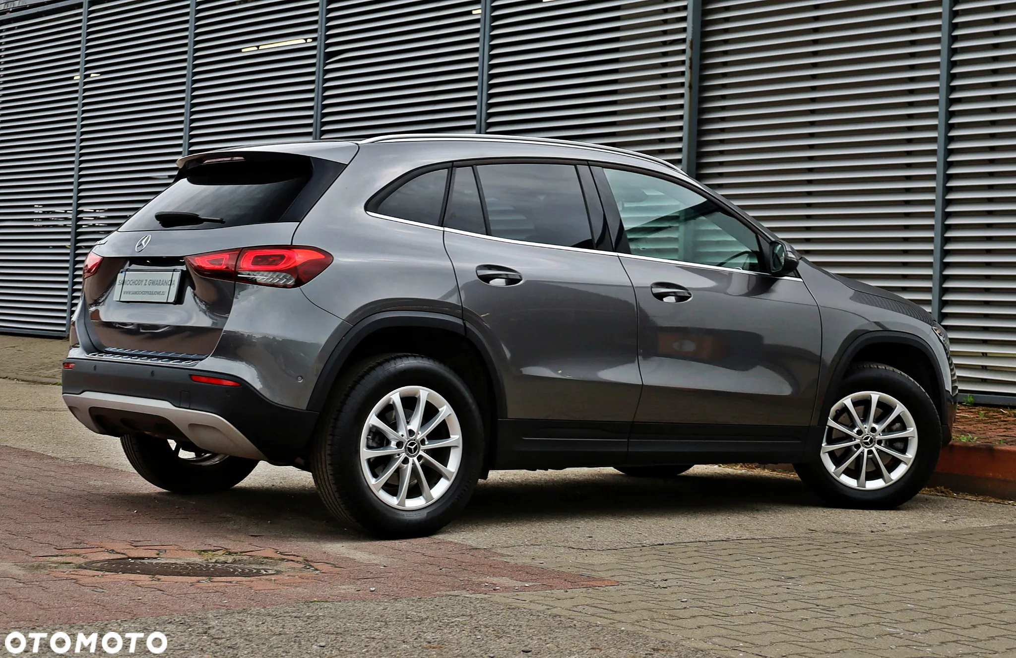 Mercedes-Benz GLA 200 Style - 10