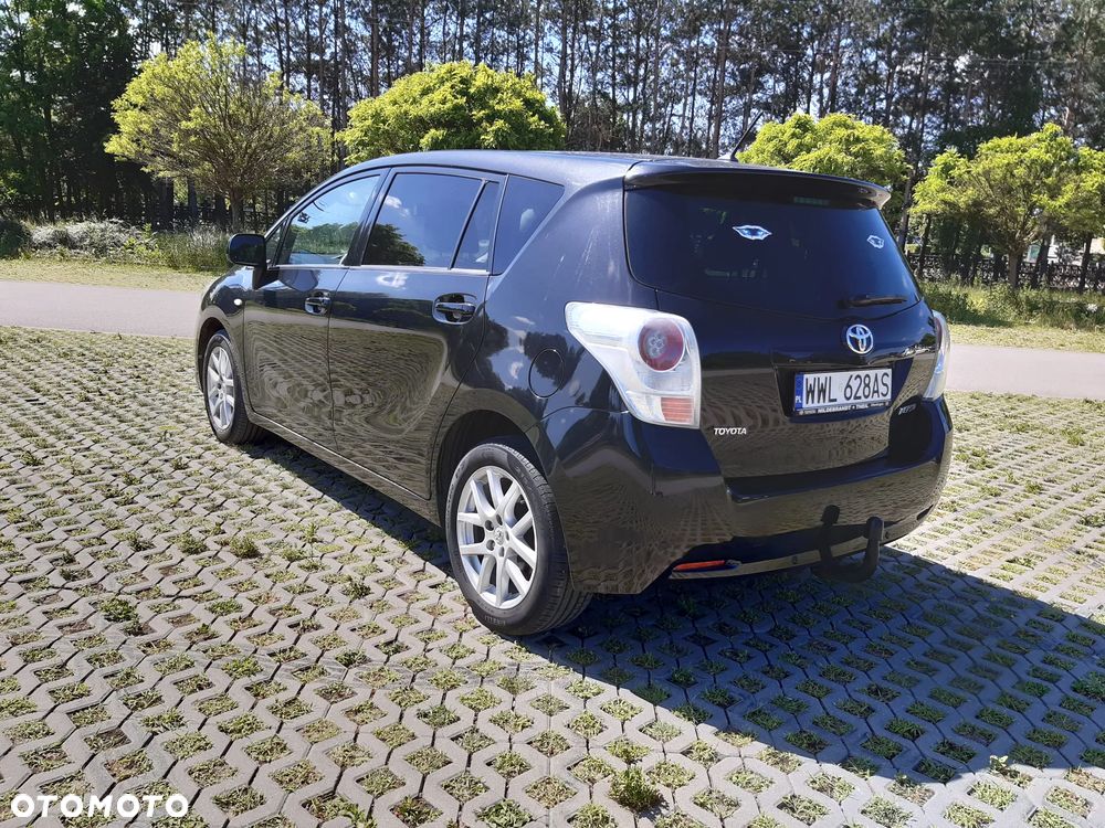 Toyota Verso 1.8 7-Sitzer Life - 12
