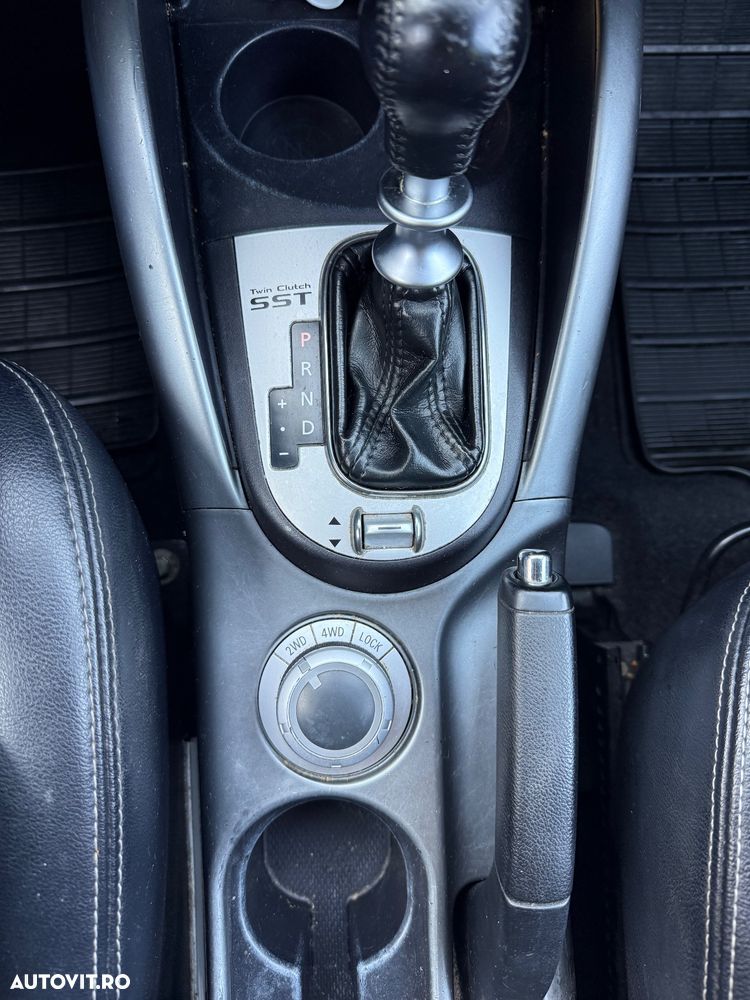 Mitsubishi Outlander - 5