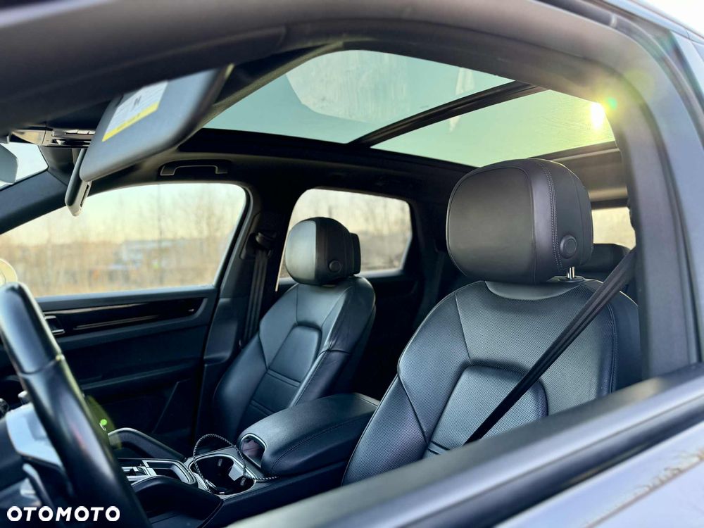 Porsche Cayenne Tiptronic S - 13