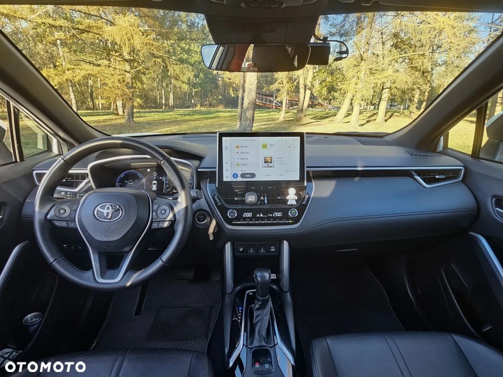 Toyota Corolla Cross 2.0 Hybrid Premiere Edition AWD - 16