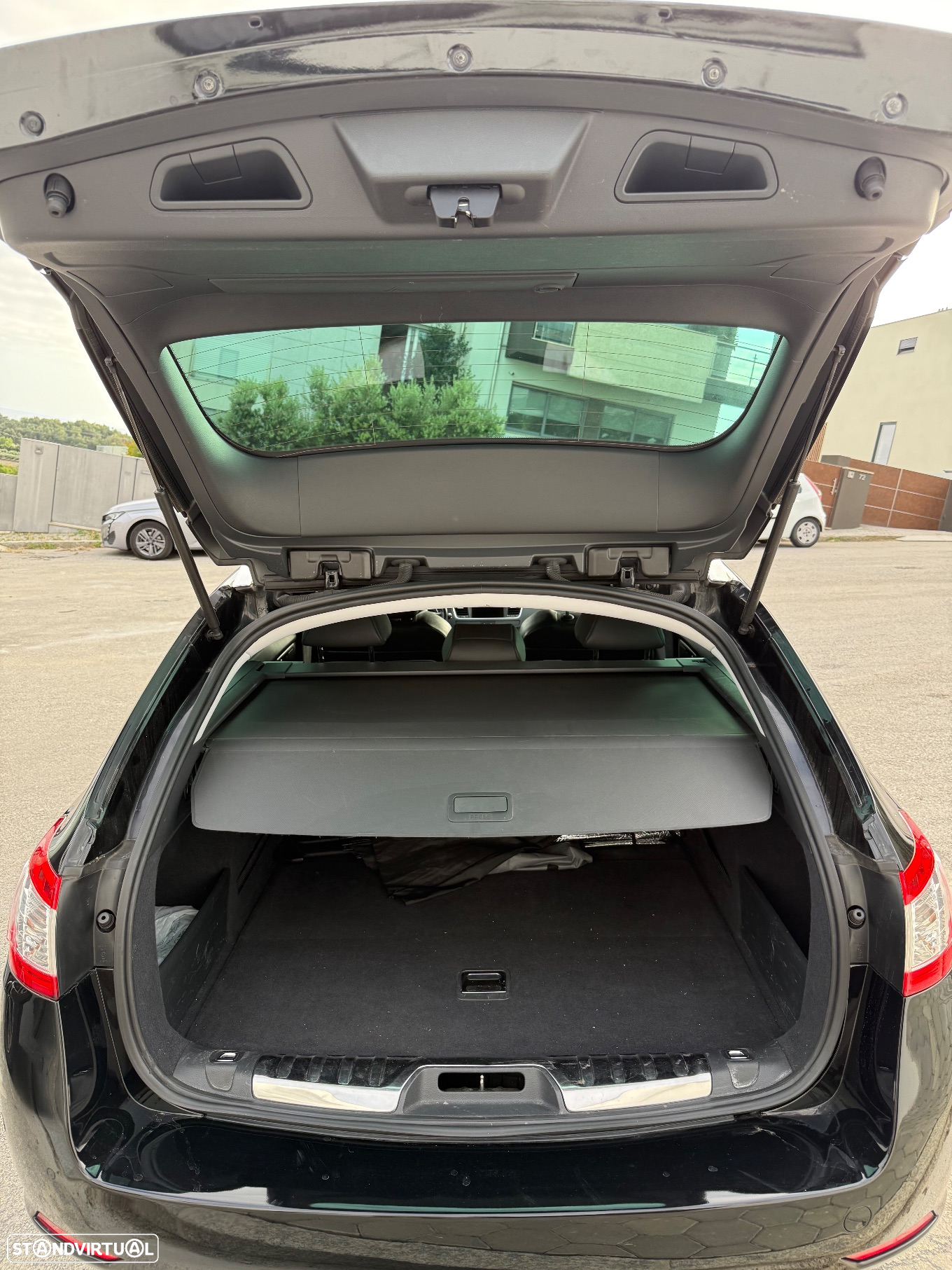 Peugeot 508 SW 1.6 e-HDi Allure 2-Tronic J18 - 10