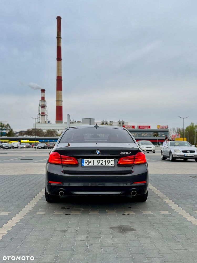 BMW Seria 5 520d - 3