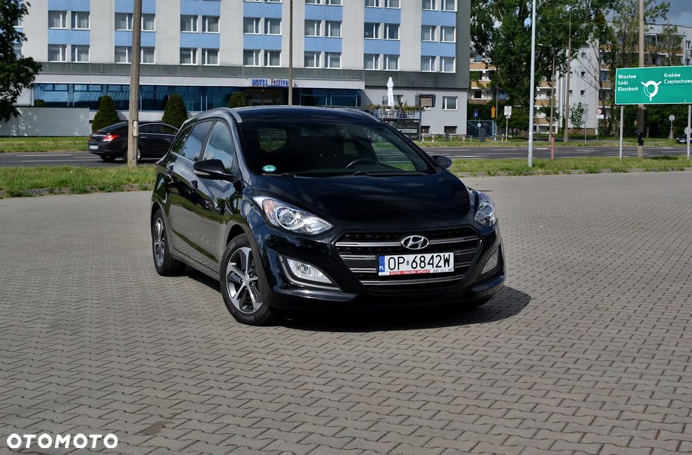 Hyundai i30 1.6 GDI BlueDrive Go - 10