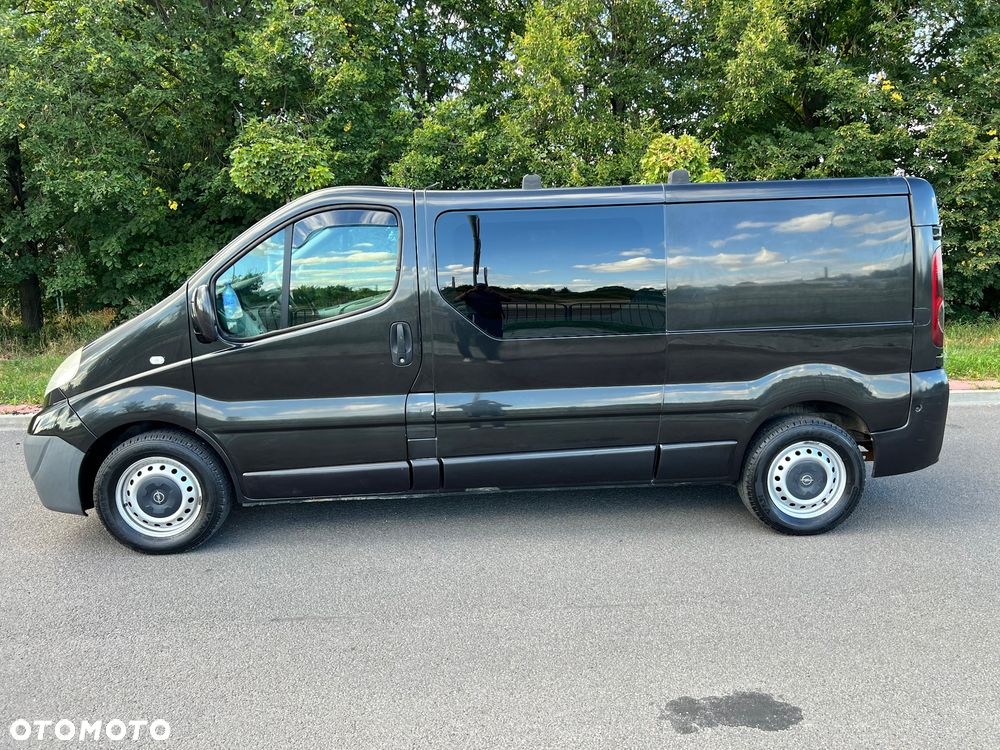 Opel Vivaro - 2