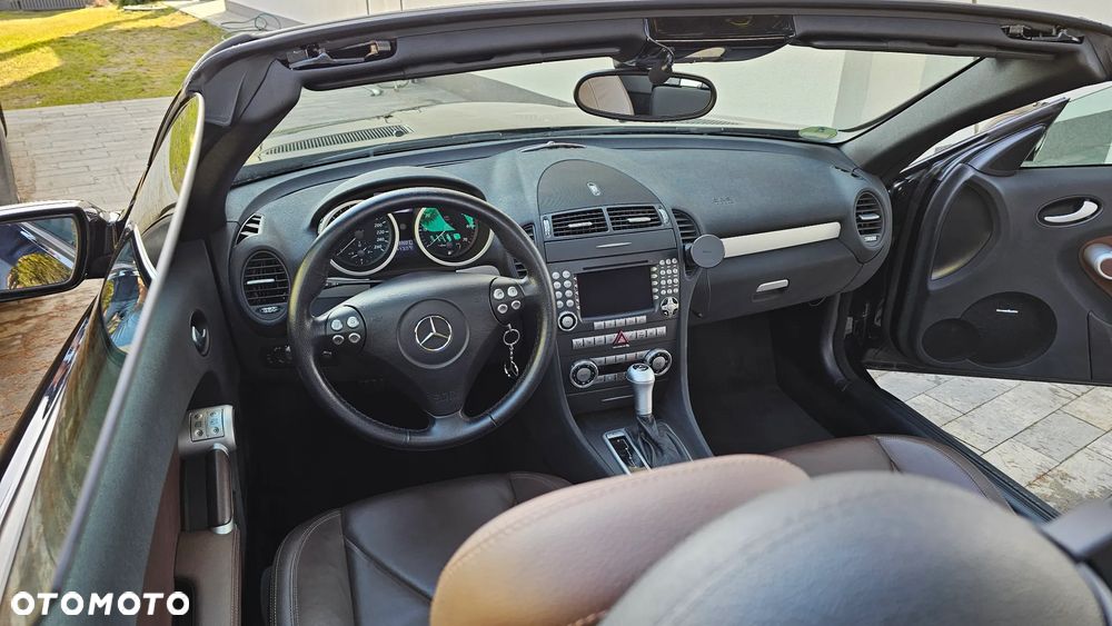 Mercedes-Benz SLK - 11