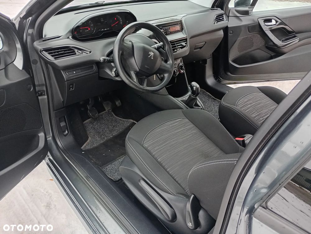 Peugeot 208 PureTech 68 Active - 12