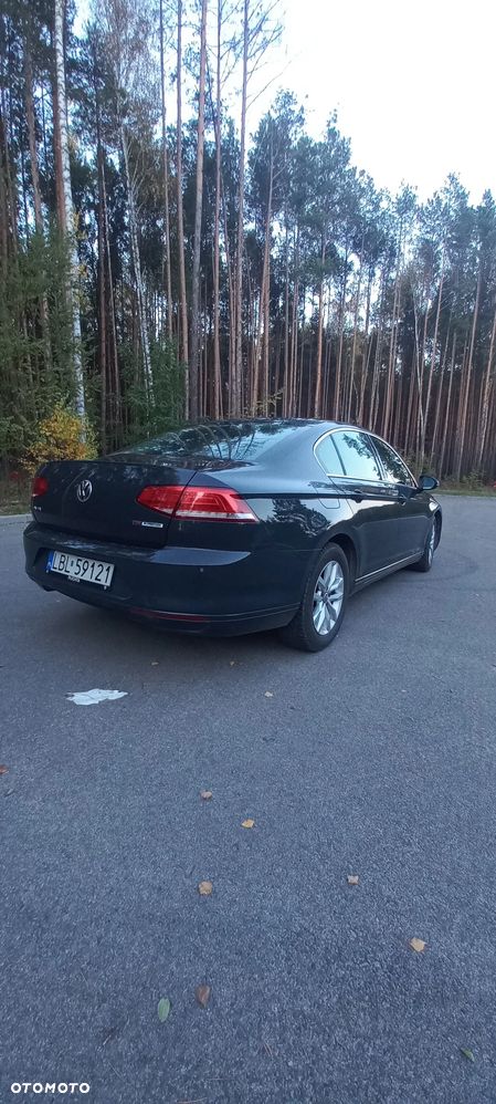 Volkswagen Passat 1.6 TDI BMT Comfortline - 3
