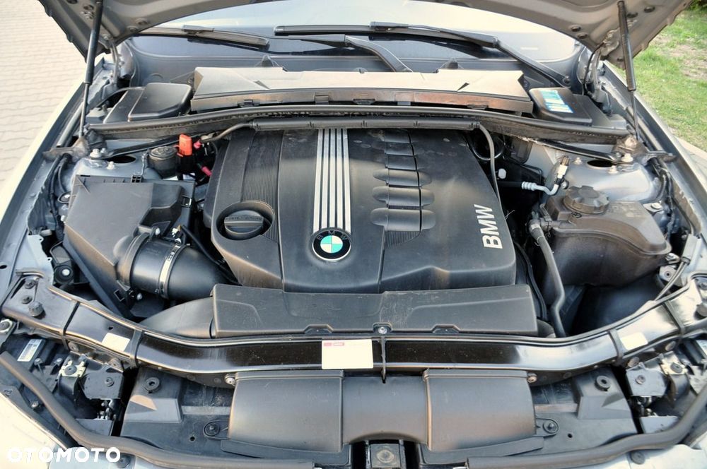 BMW Seria 3 - 39
