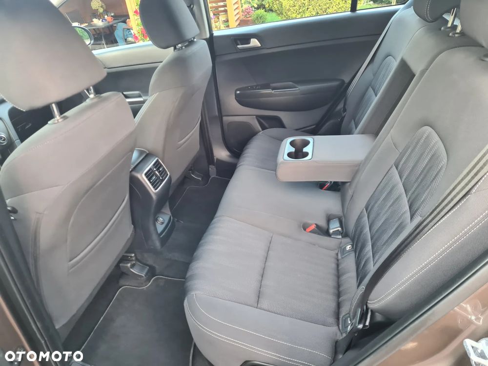 Kia Sportage 1.6 GDI M 2WD - 22