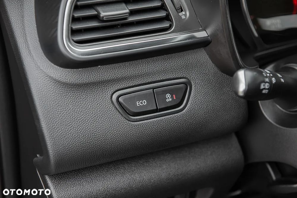 Renault Kadjar Energy TCe 165 Bose Edition - 17