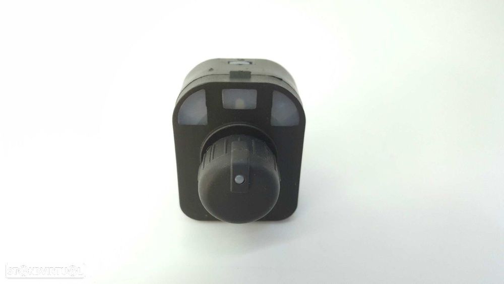 CONTROLADOR DE VISÃO TRASEIRA AUDI A1 (8X) AMBITION - 1