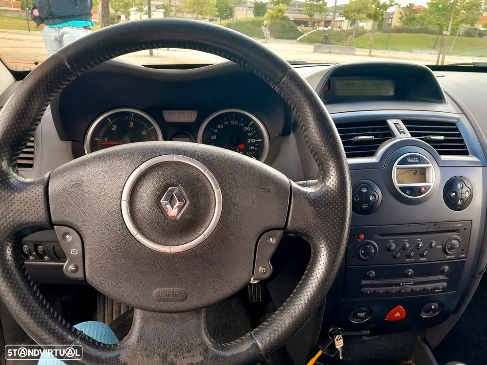 Renault Mégane Break - 16