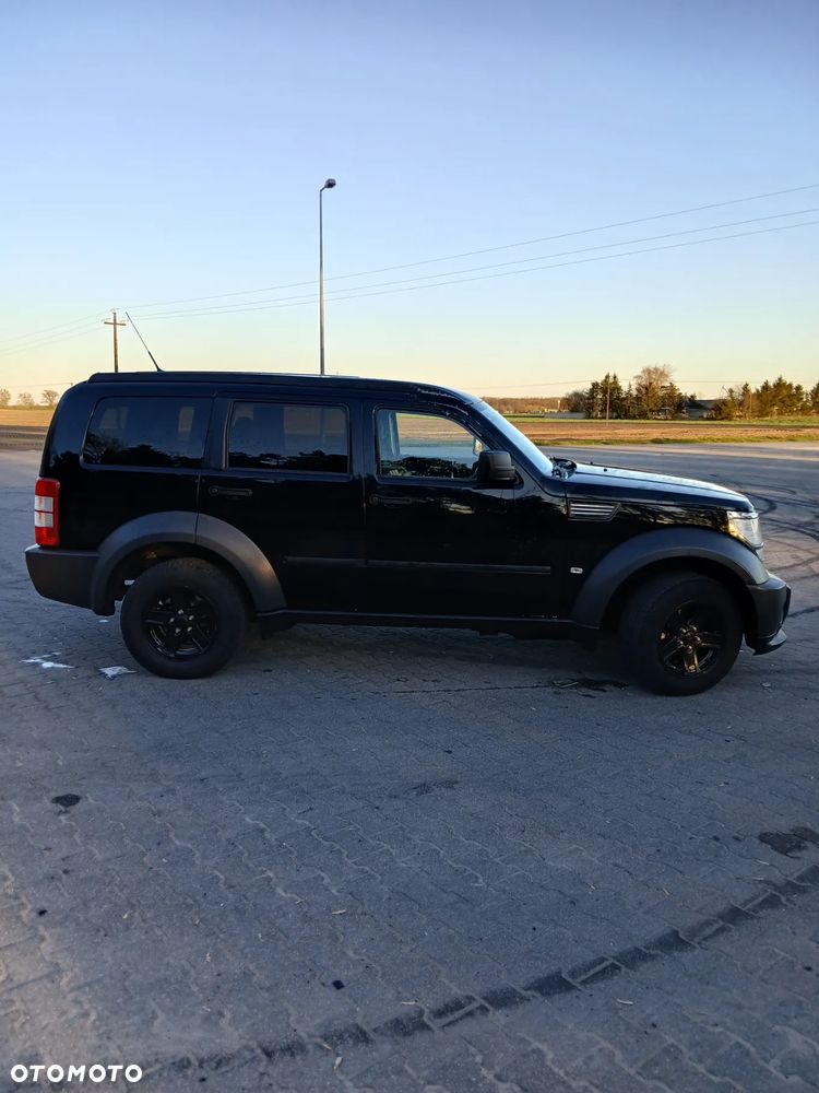 Dodge Nitro 2.8 CRD SE - 6