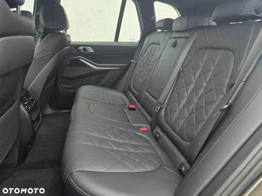 BMW X5 xDrive30d - 8