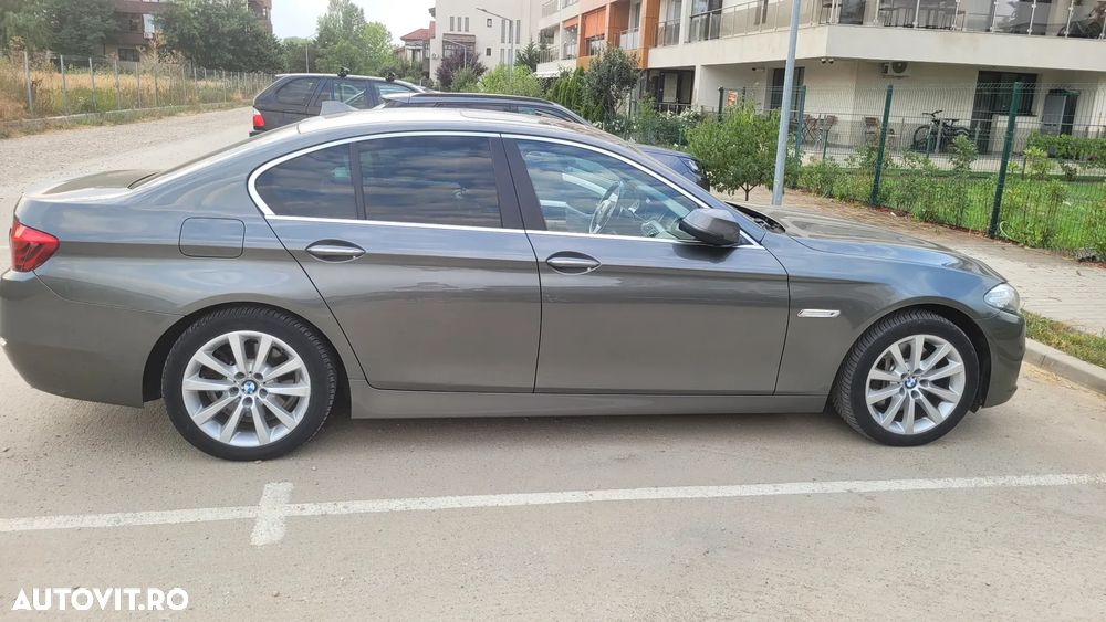 BMW Seria 5 528i xDrive AT - 1
