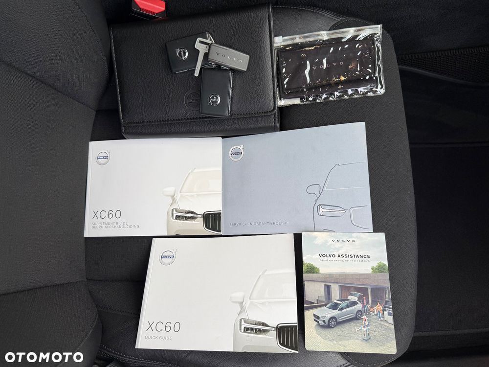 Volvo XC 60 D4 Geartronic Momentum Pro - 40