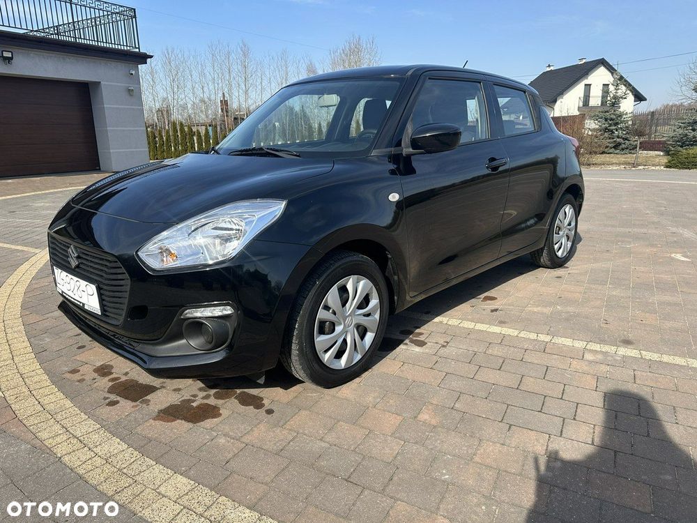 Suzuki Swift - 4