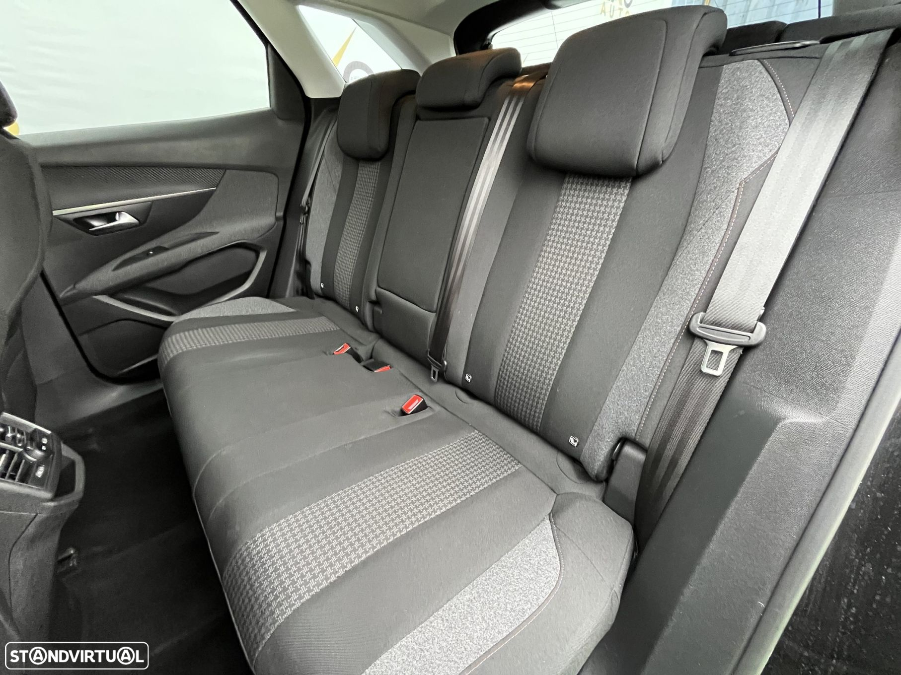 Peugeot 3008 - 15