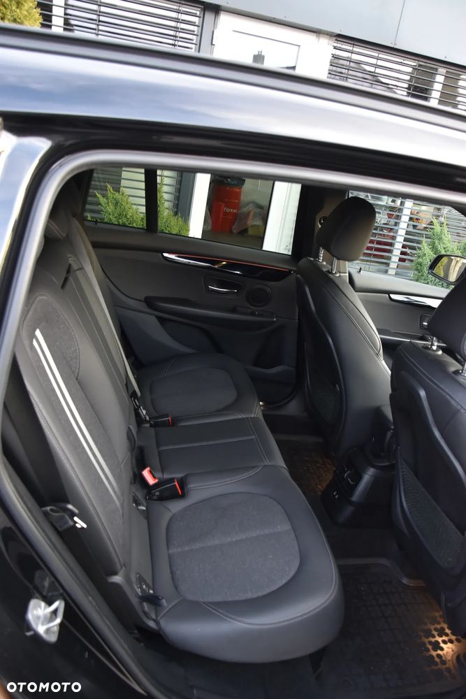 BMW Seria 2 218d xDrive Sport-Aut M Sport - 21