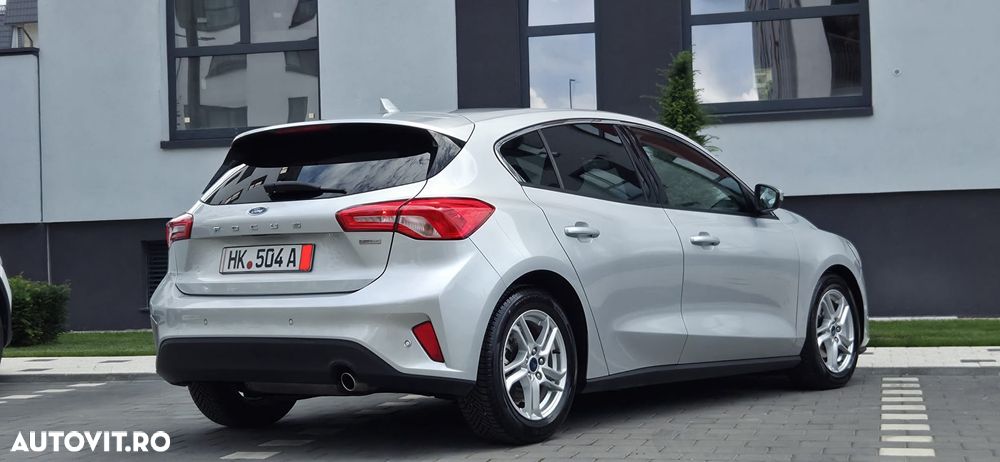 Ford Focus - 4