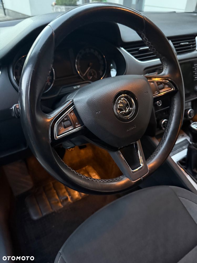 Skoda Octavia 1.6 TDI Ambition - 25