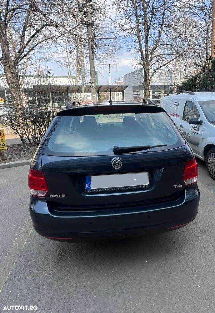 Volkswagen Golf 1.9 TDI Trendline DPF DSG - 4