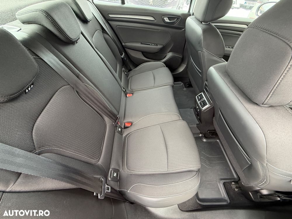Renault Megane TCe 140 GPF EDC ZEN - 21