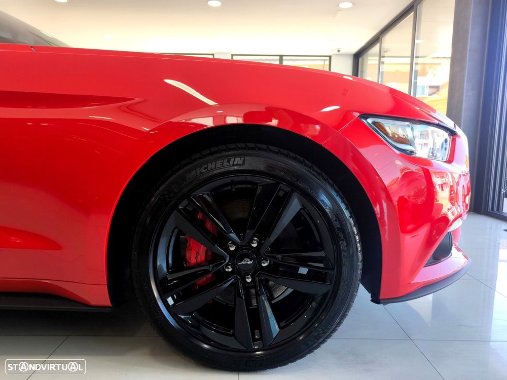 Ford Mustang 2.3i EcoBoost - 9