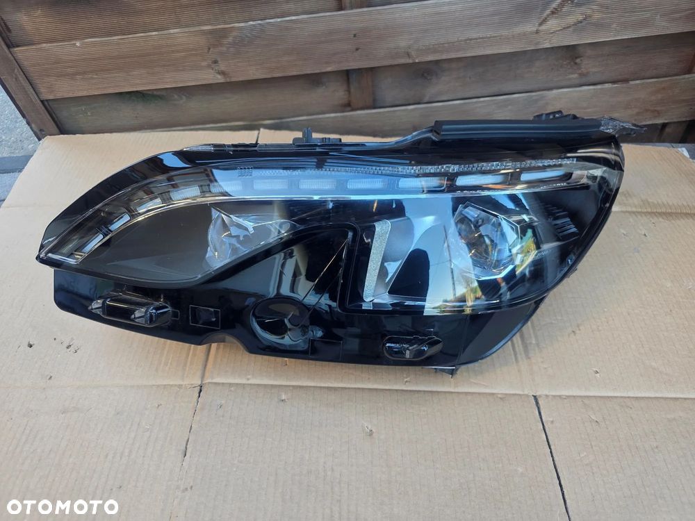 LAMPA PRZÓD LEWA PEUGEOT 3008 5008 FULL LED 9837759780GT
