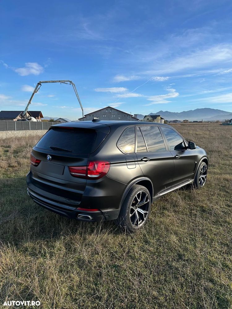 BMW X5 xDrive40d Sport-Aut. - 7