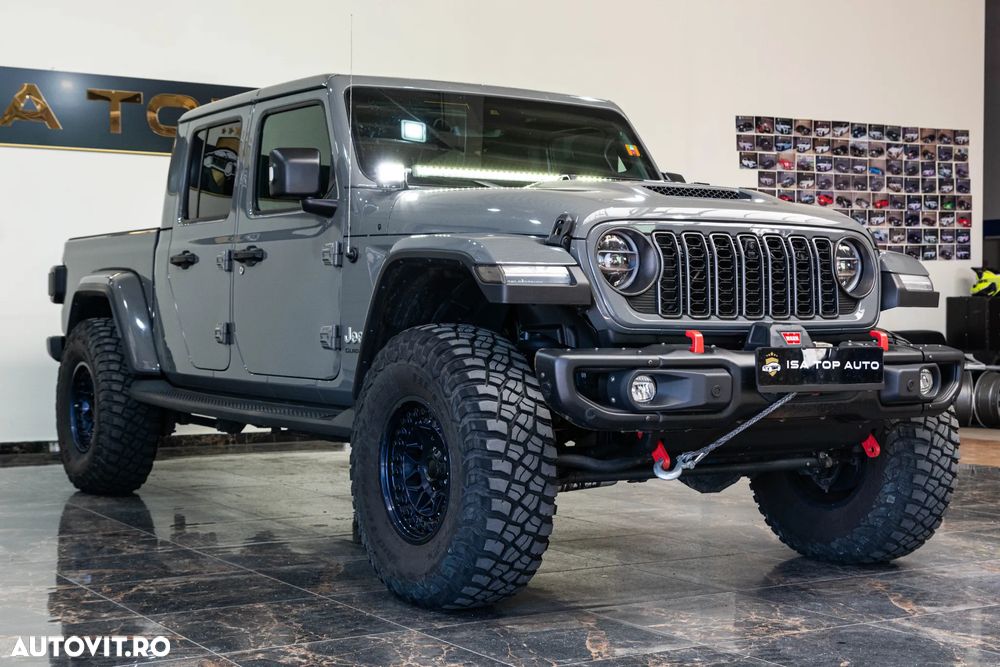 Jeep Gladiator 3.0L V6 Diesel AT8 4x4 264 CP Overland - 12