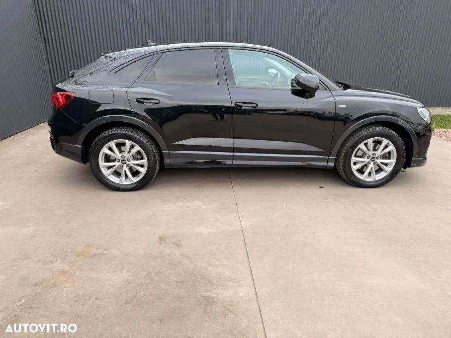 Audi Q3 2.0 40 TDI quattro S tronic S Line - 3