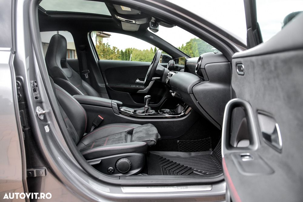 Mercedes-Benz A 160 AMG Line - 16